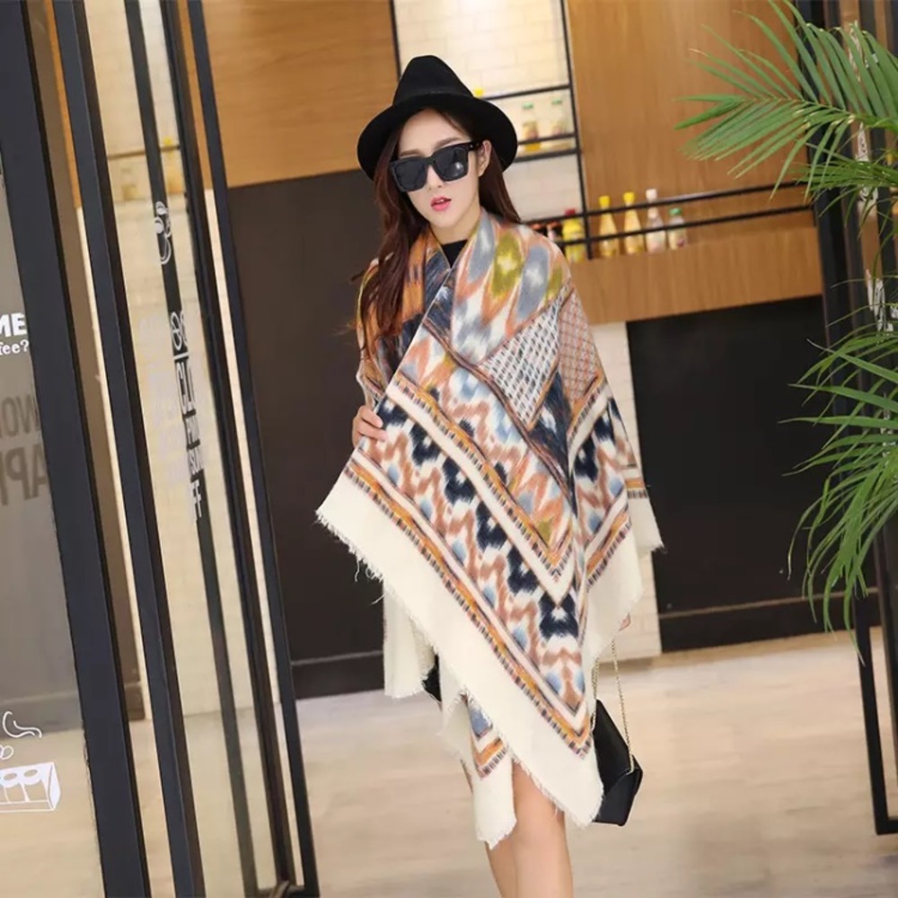 New!! Geometric Print Southwestern Blanket Scarf - Picture 5 of 6